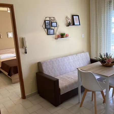 Anna'S Summer House Flogita Exterior photo