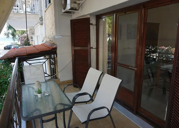 Anna\'S Summer House